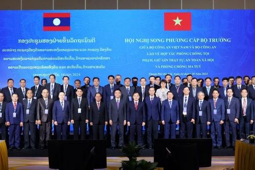 'Ba tăng cường' trong hợp tác phòng, chống ma túy giữa Việt Nam-Lào