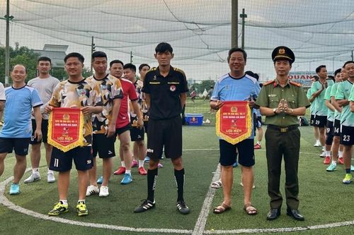 7 đơn vị tham gia Giải bóng đá Tứ hùng tranh Cúp Xây dựng Lực lượng – Hậu cần – Trực thuộc