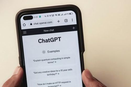 AI là con dao hai lưỡi đối với thông tin y khoa
