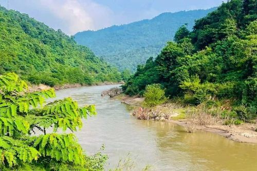 Tìm thấy thi thể học sinh sau 3 ngày mất tích trên sông