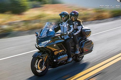 Honda Goldwing 2024 hơn 1,2 tỷ tại Việt Nam đắt ngang SantaFe mới