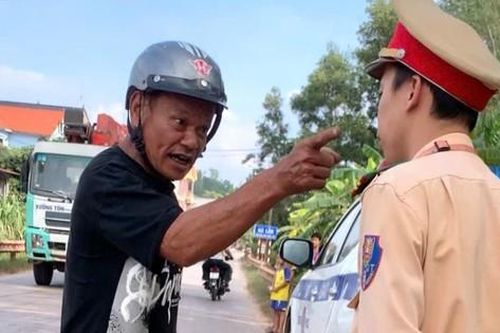 Vi phạm nồng độ cồn còn chống đối, hành hung CSGT