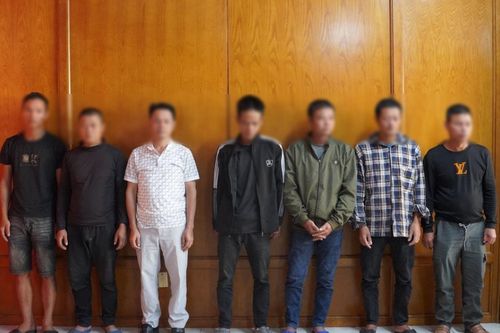Quảng Ninh: Bắt nhóm 'cát tặc' hoạt động quy mô lớn