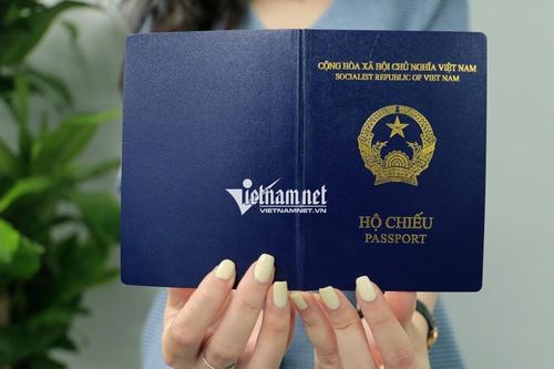 Cách tự xác định nợ thuế và có thể bị tạm hoãn xuất cảnh