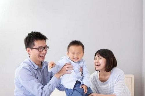 Việt Nam là quốc gia hiếm hoi có sự chênh lệch giới tính ngay từ đứa con đầu tiên