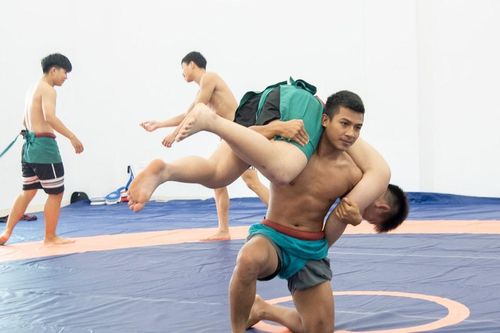 Chuyện về 'Bảo đen' đô vật
