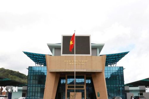 Nhiều đề xuất đầu tư cho vận chuyển than từ Lào về Việt Nam