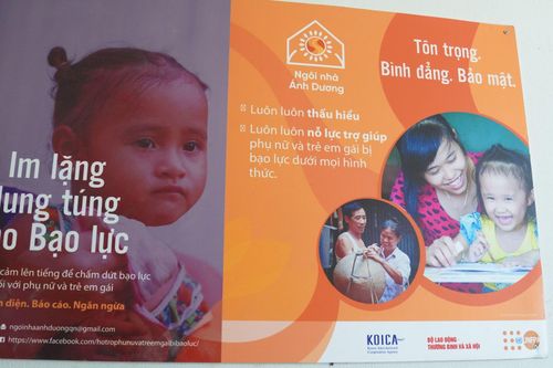 Chung tay tạo ra xã hội an toàn cho phụ nữ và trẻ em gái Việt Nam