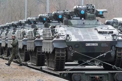 Sự thay đổi trong lập trường hỗ trợ quân sự của Đức cho Ukraine