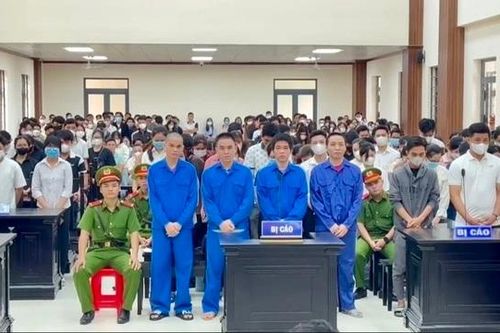 An Giang: Xét xử 61 bị cáo trong đường dây làm giả hơn 1.000 văn bằng, chứng chỉ