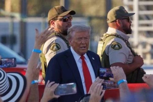 Ông Trump vừa thoát 'âm mưu ám sát lần thứ ba'