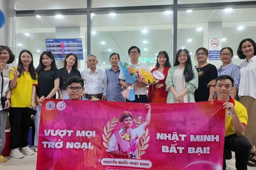 Nhật Minh trở về sau hành trình chinh phục 'Đường lên đỉnh Olympia'