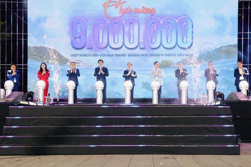 Phát động kích cầu du lịch chủ đề 'Du lịch Nha Trang - Khánh Hòa, đến để yêu'