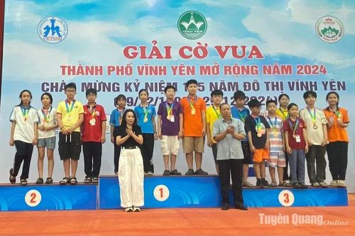 CLB cờ vua Tuyên Quang giành 10 Huy chương Bạc và Đồng tại Giải cờ vua thành phố Vĩnh Yên mở rộng năm 2024