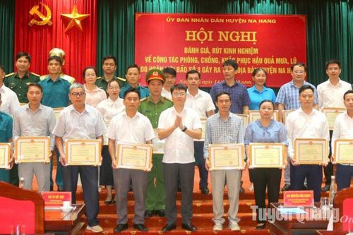 Na Hang đánh giá công tác ứng phó, khắc phục hậu quả mưa lũ và xả lũ hồ thủy điện Tuyên Quang do ảnh hưởng hoàn lưu cơn bão số 03 (Yagi).