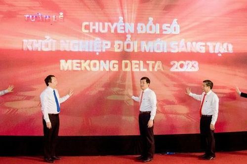 Hậu Giang: Phát động phong trào thi đua 60 ngày đêm chuyển đổi số