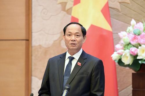 Phó Chủ tịch Quốc hội, Thượng tướng Trần Quang Phương gặp mặt Đoàn đại biểu dân tộc thiểu số tiêu biểu tỉnh Cao Bằng