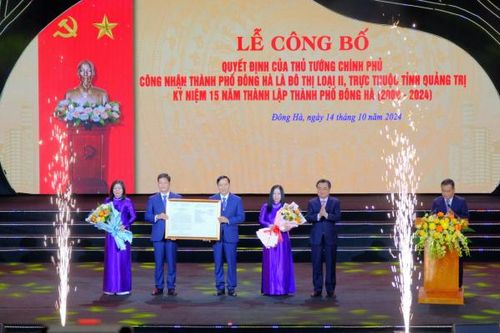 Đông Hà đón nhận quyết định của Thủ tướng Chính phủ lên đô thị loại II