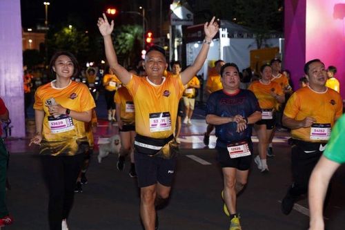 Giải chạy đêm thúc đẩy phát triển kinh tế đêm tại Thành phố Hồ Chí Minh