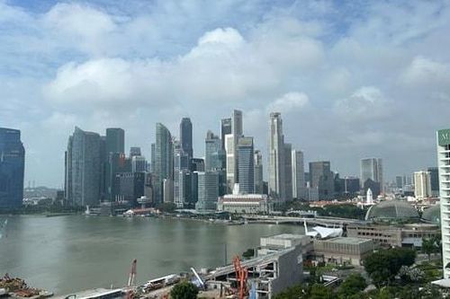 Singapore cố gắng duy trì ổn định thị trường tài chính