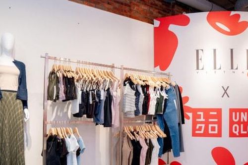 Dòng áo Bra Top 2 trong 1 của UNIQLO, trở thành biểu tượng thời trang thiết yếu mới