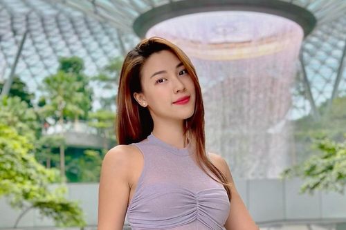 Hoàng Oanh xin lỗi Cris Phan