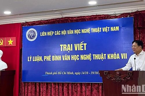 Khai mạc Trại viết Lý luận, phê bình văn học nghệ thuật khóa VII