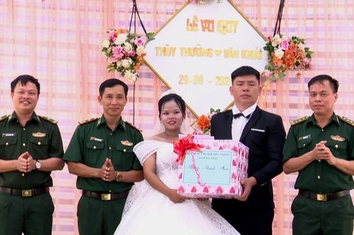 'Cầu nối se duyên' đẩy lùi hôn nhân cận huyết thống ở bản Rào Tre