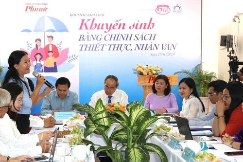 Thực hiện tốt chế độ an sinh xã hội để khuyến khích người trẻ, công nhân sinh con