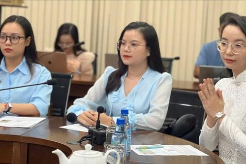 TPHCM: 8 ứng viên tham gia tuyển dụng công chức, viên chức từ nguồn sinh viên xuất sắc