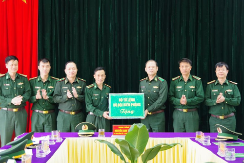 Trung tướng Nguyễn Anh Tuấn thăm, làm việc tại Điện Biên