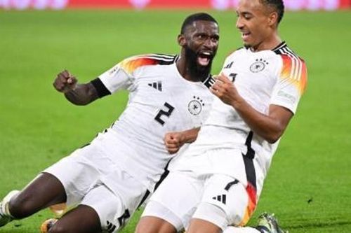 Đức hạ Hà Lan, vào tứ kết Nations League