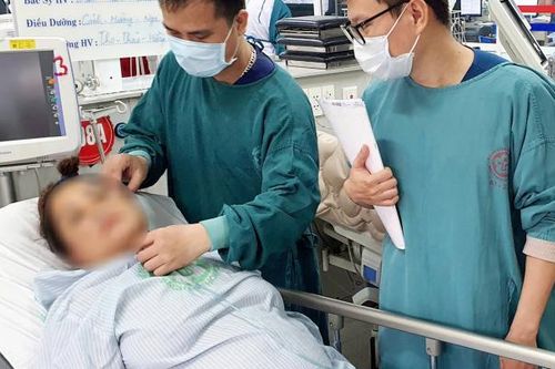 Nhiều người suýt chết vì tin uống nước kiềm chữa bách bệnh