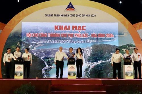 250 gian hàng tham gia Hội chợ Công thương khu vực phía Bắc – Hòa Bình 2024