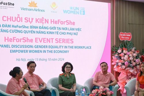 Vietnam Airlines tiếp tục chuỗi sự kiện HeForShe, ký kết hợp tác với Un Women thúc đẩy sự tiến bộ của phụ nữ