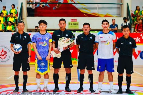 Chủ nhà thắng trận ra quân giải futsal sinh viên khu vực Hà Nội 2024
