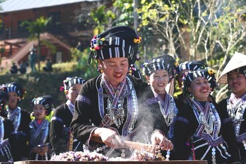 Đến bản Thẳm trải nghiệm thiên nhiên kỳ thú, nét văn hóa của người Lự ở Lai Châu