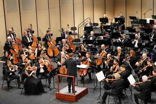 Vietnam Airlines Classic Hanoi Concert: Sự hòa quyện giữa nhạc cổ điển và ballet
