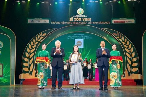 Seed Coffee được vinh danh 'Thương hiệu Vàng nông nghiệp Việt Nam' năm 2024