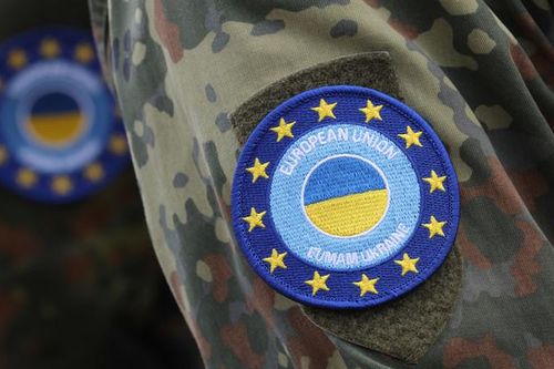 EU sẽ gia hạn nhiệm vụ huấn luyện quân đội Ukraine