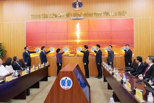 Khai trương Trung tâm Giám sát, an ninh mạng và điều hành thông minh tỉnh Lai Châu
