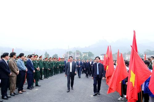 Xứng danh lá cờ đầu
