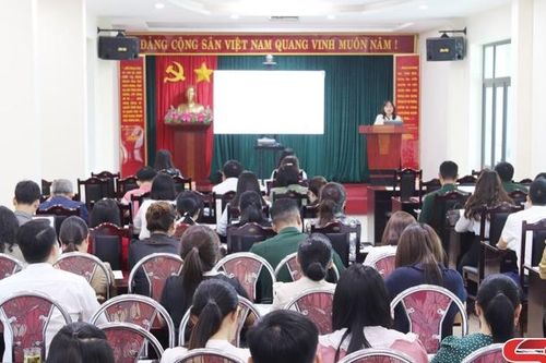 Bồi dưỡng nghiệp vụ công tác văn thư, lưu trữ năm 2024