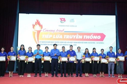 Chương trình 'Tiếp lửa truyền thống'