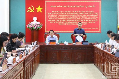 Triển khai hiệu quả công tác lý luận chính trị và giáo dục lịch sử Đảng