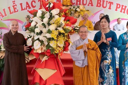 Hà Nam: Khánh tạ Tam bảo, lạc thành ngôi chánh điện chùa Bút Phong (H.Kim Bảng)