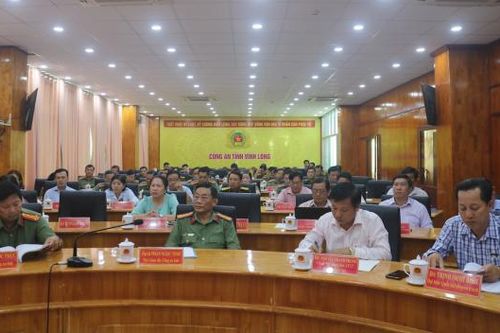 Công an tỉnh Vĩnh Long tuyên truyền, đóng góp xây dựng các dự án luật do Bộ Công an chủ trì soạn thảo