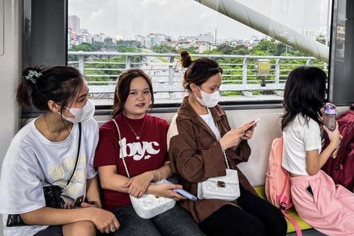 Đề xuất giảm giá vé nhiều phương tiện giao thông công cộng cho học sinh, sinh viên