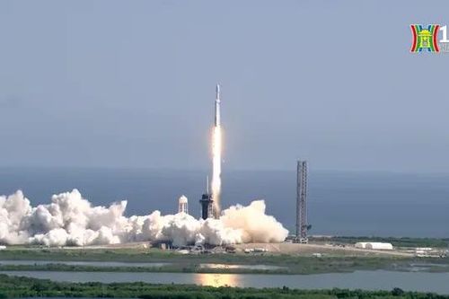 NASA phóng tàu vũ trụ Europa Clipper lên Sao Mộc