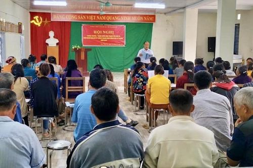 Trùng Khánh tuyên truyền giảm thiểu tình trạng tảo hôn và hôn nhân cận huyết thống cho 210 đại biểu